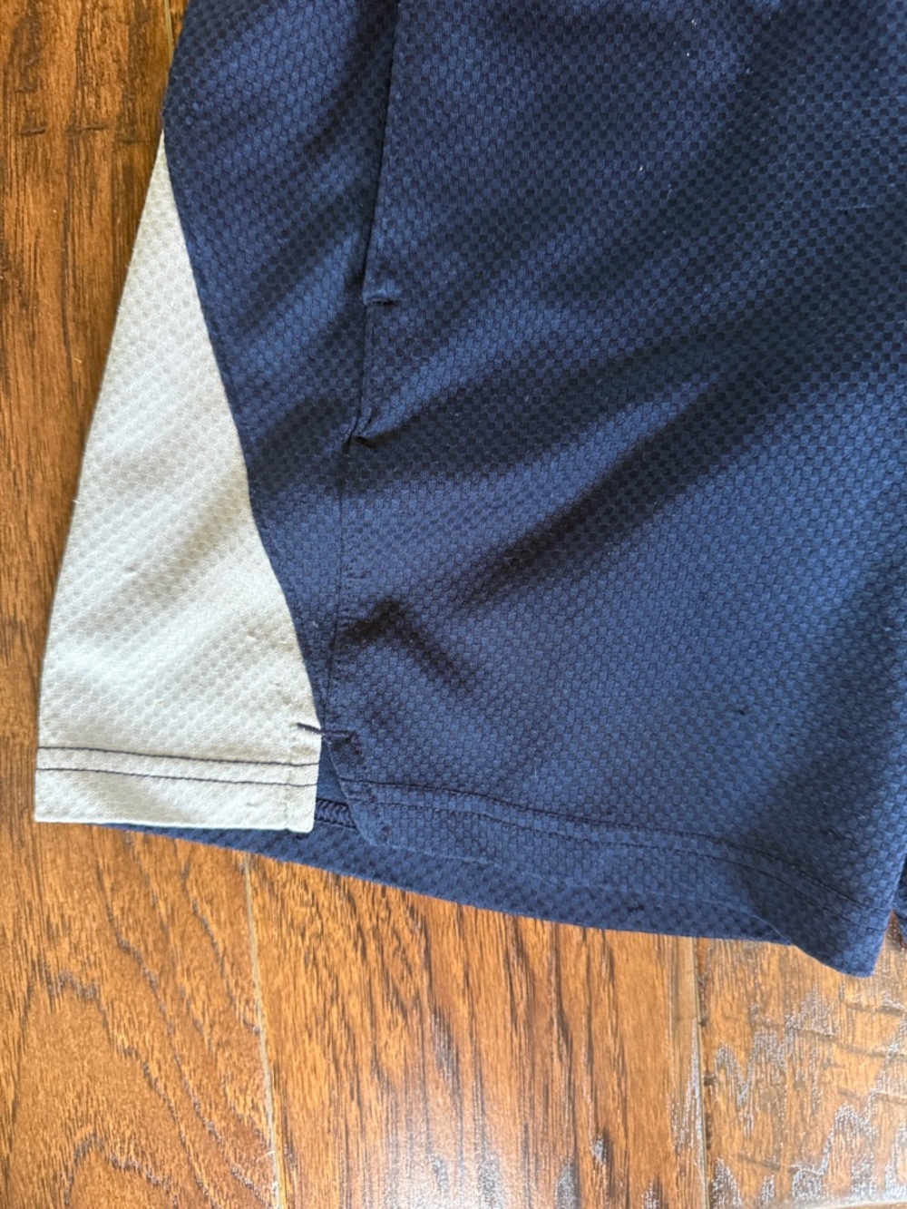 Dalllas Cowboys Nike Navy and Light Gray Athletic Shorts , size youth small - Picture 2 of 6